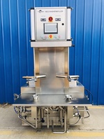 Machine automatique Tonsen tout-en-un pour le lavage et le remplissage de fûts de bière avec table élévatrice