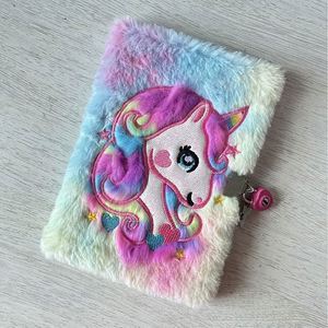 Cuaderno de Peluche con Cubierta de Unicornio, Colorido y Adorable, para Material Escolar al por Mayor - Product Image 6