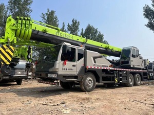 Grue tout-terrain Zoomlion ZTC500H de 50 tonnes à flèche télescopique montée sur camion, haute capacité de charge - Product Image 1