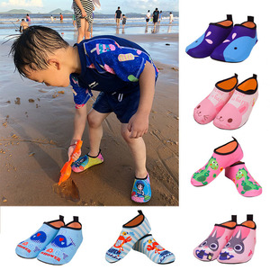 Chaussures d'eau pour enfants, motif chat bleu, séchage rapide, semelle en caoutchouc, plage, natation, extérieur, été, souples, faciles à enfiler - Product Image 5