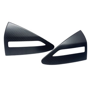 ฝาครอบไฟท้ายด้านขวาแบบคาร์บอนแห้ง รุ่น Y Juniper ติดตั้งง่าย - Product Image 1