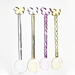 ช้อนแก้วบอโรซิลิเกตเข้มข้น-เป็นมิตรกับสิ่งแวดล้อม ใช้งานได้หลากหลาย เหมาะสำหรับงานปาร์ตี้ ขนาด 15 ซม. ดีไซน์แปลกใหม่ - Product Image 3