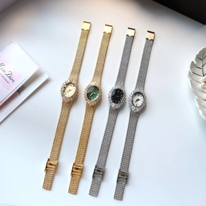Montre chronographe de luxe 25 mm en or avec diamants, mouvement à quartz japonais, bracelet en métal pour femme - Product Image 3
