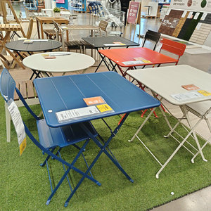 Mesa de Comedor Redonda Plegable para Patio, Jardín y Balcón, Diseño Ligero de Aluminio en Varios Colores - Product Image 4