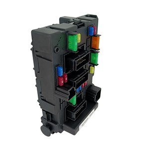 Boîte à fusibles pour voiture 6500.Y1 9657608580 <span class=keywords><strong>BSM</strong></span> B5 6500Y1 Pour Peugeot 206 307 <span class=keywords><strong>Citroen</strong></span> C3 <span class=keywords><strong>C5</strong></span> - Product Image 4