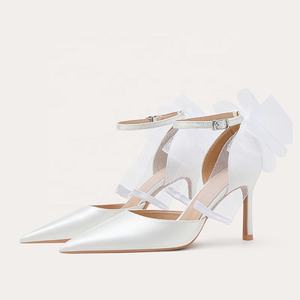 Produttore eleganti scarpe da sposa in pelle di raso bianco di alta qualità su misura per la caviglia tacchi alti scarpe da sposa da sposa per le donne - Product Image 3