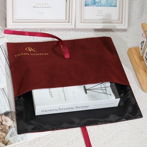 Sacchetto in Velluto Rosso di Alta Qualità per Imballaggio Vestiti, Busta Personalizzata con Logo Stampato per Parrucche, Lingerie e Accessori - Product Image 2
