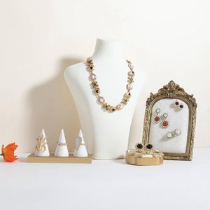 Expositor de Collares y Colgantes de 18/23/28cm, Organizador de Joyas, Soporte de Exhibición, Busto de Maniquí para Joyería, Exhibición de Collares y Colgantes para Escaparates - Product Image 5