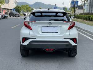 รถโตโยต้า <span class=keywords><strong>C</strong></span>-<span class=keywords><strong>HR</strong></span> 2.0L รุ่นสะดวกสบายรถมืออาชีพ - Product Image 6