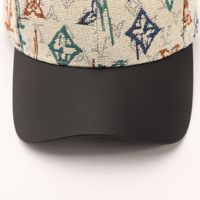 Gorra de béisbol de panel de PU, estilo europeo-americano, de lujo ligero, con visera curva, moderna, ajustable, unisex, informal, con logotipo personalizado, estampado de leopardo y frutas