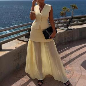 ชุดเซ็ตกระโปรงยาวทรงพลีทถักนิตติ้งแขนกุดติดกระดุมสำหรับฤดูใบไม้ผลิและฤดูร้อน แฟชั่นสำหรับผู้หญิง - Product Image 1