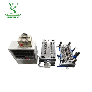 Fournisseur de moulage par injection en plastique de préforme d'ANIMAL FAMILIER de canal chaud de 32 cavités - Product Image 2