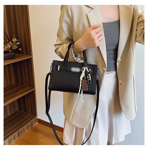 Bolso informal de primera calidad, bolso cruzado de hombro minimalista de estilo coreano versátil a la moda para mujer para uso diario - Product Image 1