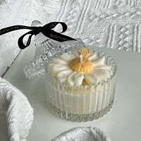 Bouteille en verre d'aromathérapie vide de 75ml en relief spécial au design unique Bouteille en verre transparent pour bougie parfumée Bouteille en verre pour chandelier