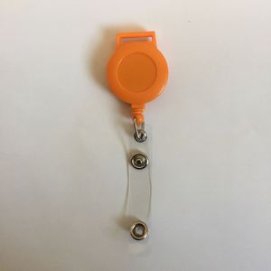 Cordon rétractable pour badge d'identification - Porte-badge en plastique durable avec logo personnalisable et dégagement rapide pour événements, bureaux et cadeaux - Product Image 3