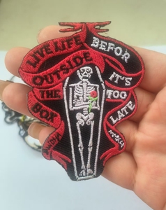 Nhà Máy Bán buôn Chất lượng cao tùy chỉnh khỉ sọ thêu các bản vá lỗi thân thiện với môi 3D tim sắt-on cho tăng cường - Product Image 5