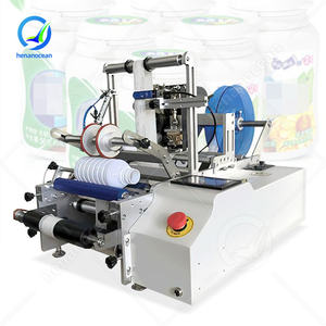 Machine d'étiquetage manuelle semi-automatique OCEAN pour rouleaux plats, étiquettes Bopp, boîtes, bidons, bouteilles et impression numérique - Product Image 1