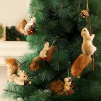 PARTYMENT Adorable Ornement de Noël en Peluche Écureuil Réaliste, Pendentif Animal de la Forêt Mignon pour Décoration de Sapin Festif et de Fête