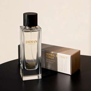 Envase de Perfume Personalizado de Fábrica, Botella de Vidrio Rectangular Transparente de 30ml 50ml 100ml con Pulverizador y Tapa de Madera - Product Image 4