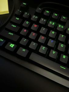 <span class=keywords><strong>Razer</strong></span> <span class=keywords><strong>huntsman</strong></span> คีย์บอร์ดสำหรับเล่นเกม, คีย์บอร์ดอิเล็กทรอนิกส์อนาล็อกดิจิทัลพร้อมสวิตช์ออปติคอลขนาดเต็ม V2 RGB - Product Image 6