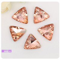 Strass triangulaires à facettes de 10 mm à coller, pierres en verre cristal à dos pointu pour la décoration DIY de téléphones, vêtements, nail art et bijoux