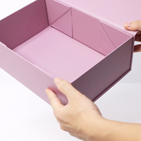 Boîte cadeau magnétique en carton rigide épais avec logo personnalisé, rose, laminée mate, pliable, avec ruban