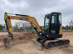Mini excavatrices d'occasion sur chenilles de matériel de construction de pelle de 3,5 tonnes SANY 35u à vendre - Product Image 2