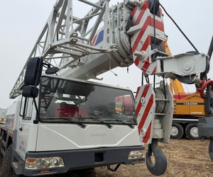 Zoomlion 25 Tons Used QY25vf Truck Crane Qy25vf Ztc250v Qy50v Ztc750v 25 Tons Mobile Crane Made in China - Product Image 1