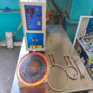 Fourneau de fusion à induction ALBERCO 220V, petit modèle, capacité 5KG, 2000°C, haute sécurité, faible entretien, garantie 1 an, 570x220x460mm - Product Image 1