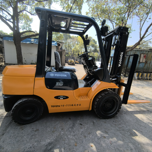 Buen estado Japón Original 3ton carretilla elevadora usada TOYOTA carretilla elevadora FD30 de segunda mano Toyota fd30 carretilla elevadora en venta - Product Image 2