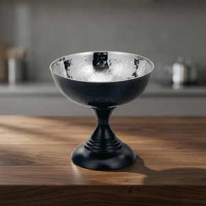 Taza de helado martillado de una sola pared con tallo corto Característica sostenible de acero inoxidable negro y cobre - Product Image 1