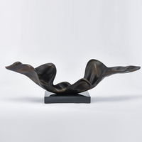 Sculpture Art Déco en Résine Noire Faite à la Main, Effet Marbre, Moderne et Luxueuse, pour Hôtels, Restaurants, Statues Irrégulières, Ornements pour la Maison et le Bureau, Vente en Gros
