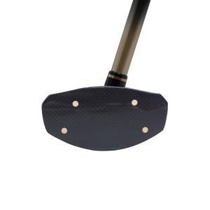Putter de golf personnalisé avec logo, en bois d'érable pour droitier, avec manche en graphite, tête en aluminium et sac - Product Image 4