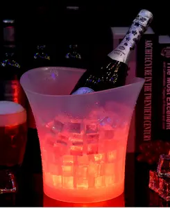 Seau à glace LED Champagne vin carré seau à glace boissons seau à bière pour fête Bar maison mariage