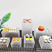 Fabricant personnalisé OEM/ODM présentoir de fête de mariage eau claire blanc Buffet acrylique présentoir de nourriture risers cubes pour