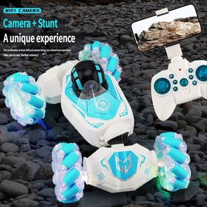 Voiture RC multifonctionnelle télécommandée 2.4G avec caméra WiFi pour jeunes, idéale pour l'<span class=keywords><strong>escalade</strong></span>, le drift et la transformation - Product Image 2