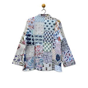 Veste en coton indien vintage faite à la main, style bohème, patchwork matelassé, motifs uniques et variés, respirante, rayures imprimées, hiver - Product Image 5