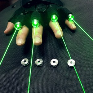 Guanti LED Laser 2 in 1 per Rave, Accessori Professionali per Spettacoli, Colore della <span class=keywords><strong>Luce</strong></span> Personalizzabile Verde Rosso Viola, <span class=keywords><strong>Raggio</strong></span> ad Alta Potenza - Product Image 4