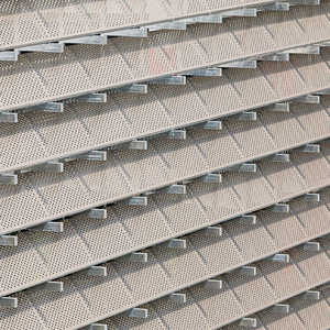Panneau perforé en aluminium anodisé, design industriel pour murs-rideaux extérieurs, façade métallique anti-corrosion - Product Image 6