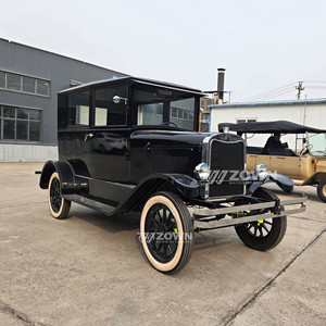 Une voiture électrique rétro classique homologuée pour la route, idéale pour les visites en ville et les excursions en station balnéaire. - Product Image 4