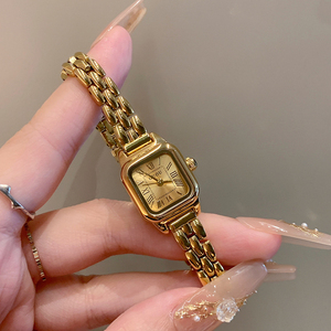 นาฬิกาข้อมือโซ่ทองสไตล์โรมันวินเทจ เรียบหรู สำหรับสุภาพสตรี ขนาดเล็ก นาฬิกาควอตซ์ - Product Image 6