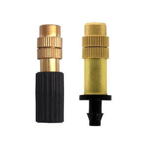 Boquilla atomizadora de cobre ajustable, tamaño del puerto de 2,5 mm, ángulo de pulverización de 110 grados para sistemas de riego de jardín, serie Micro Spray - Product Image 1