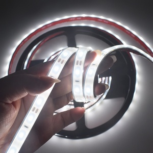 Bande LED de voiture 10,5-14,4 VDC 10W 120LEDs/m, style automobile, lumière froide, lampe d'ambiance, ligne - Product Image 1