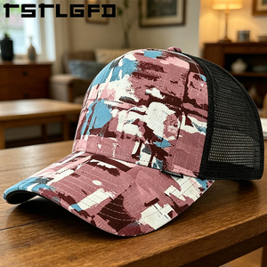 Gorra Trucker Estructurada de 5 Paneles con Logotipo Personalizado, Venta al por Mayor, Gorra de Malla con Estampado Abstracto y Frente Rígido, Fabricante - Product Image 1