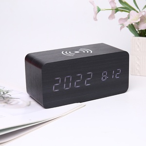 Vente directe d'usine, haut-parleur sans fil à LED, horloge électronique rectangulaire avec affichage de l'heure, de la température et de la date, réveil pour chambre à coucher, salon - Product Image 3