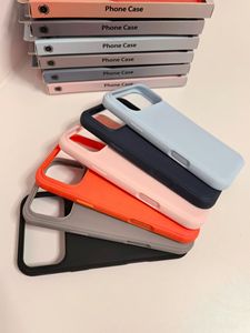 Funda magnética de TPU para iPhone, color puro, silicona suave, compatible con iPhone 14 Pro Max, series 13, 12 y 11. - Product Image 3