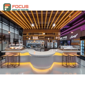 Vitrine d'angle personnalisée pour café avec étagères en verre et finition bois mat – Meuble de présentation pour café - Product Image 5