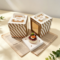 Boîte à gâteau en papier avec fenêtre et logo personnalisé en relief, emballage de boulangerie OEM de qualité alimentaire pour desserts, pâtisseries, biscuits et cadeaux de célébration