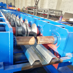 Máquina formadora de rollos de barandilla de carretera de dos o tres ondas - Product Image 3