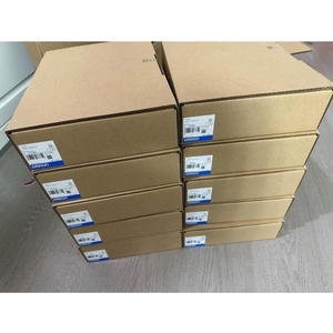 M Ron NS8-TV00B-V2 negoziazione Touch Screen per applicazioni di programmazione PLC e controllo industriale - Product Image 1